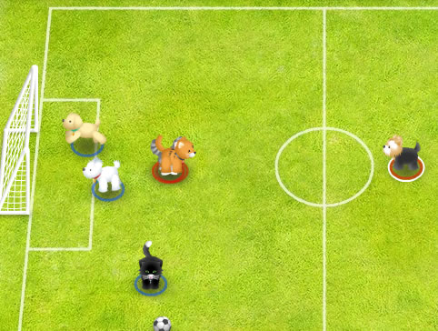 gioco del calcio con animali pet