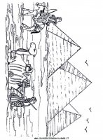 disegni_geografia/posti_famosi/piramidi_egiziane.JPG